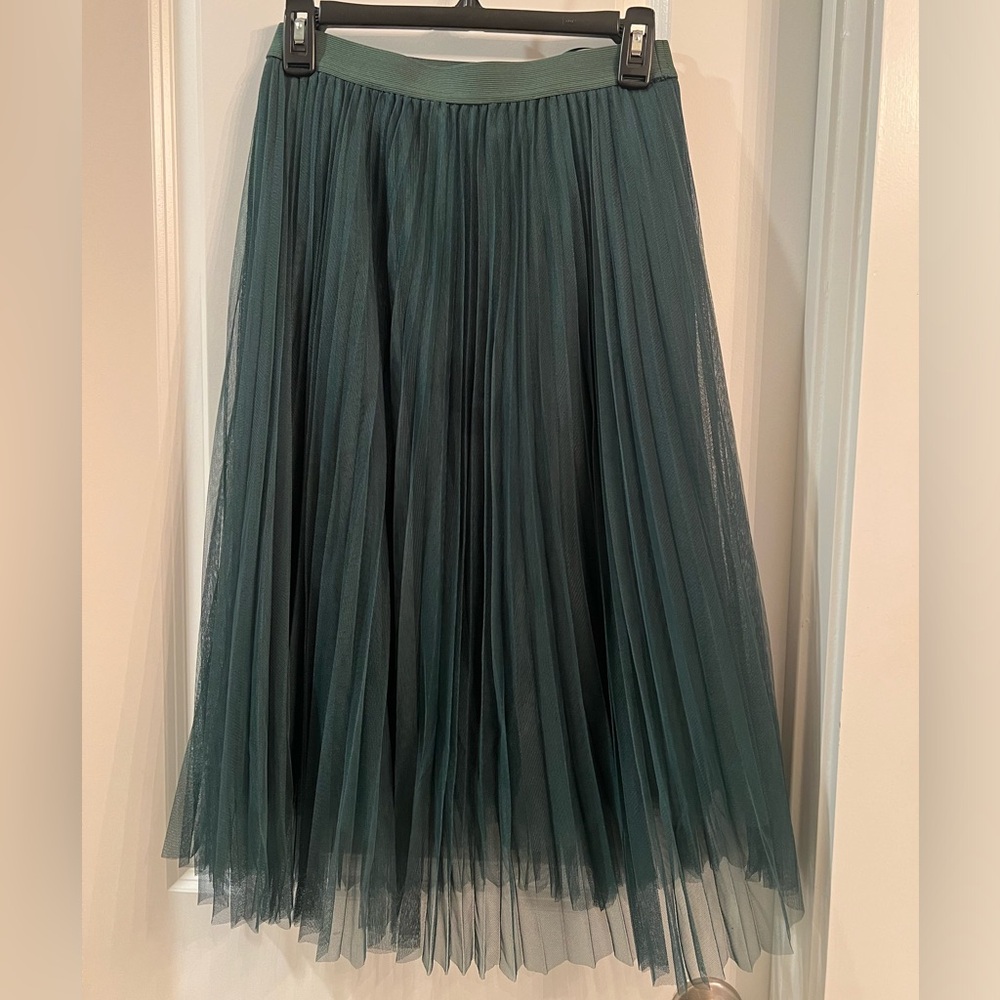 Pleated Tulle Midi Skirt - Medium Petite